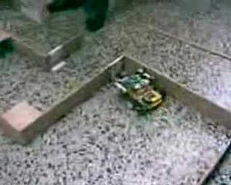 robot laberinto unal