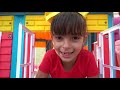 بولام وماكدونالدز وجبة سحرية ! Magic McDonald's Happy Meal - Laurinha e Helena