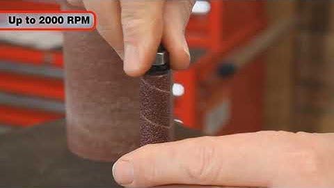 Using the Clarke COBS1 Oscillating Bobbin Sander 230 volt 450 watts6462013