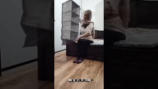 جوراب شیشه‌ای پای زن ایرانی Iranian woman's nylon socks