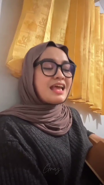 Enak banget suaranya Salma, Chrisye - Untukku.