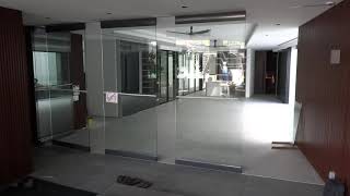 Gilgen STW 2 Automatic slide and park Glass wall