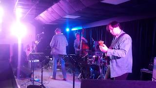 Try to Play Country Style Solo
