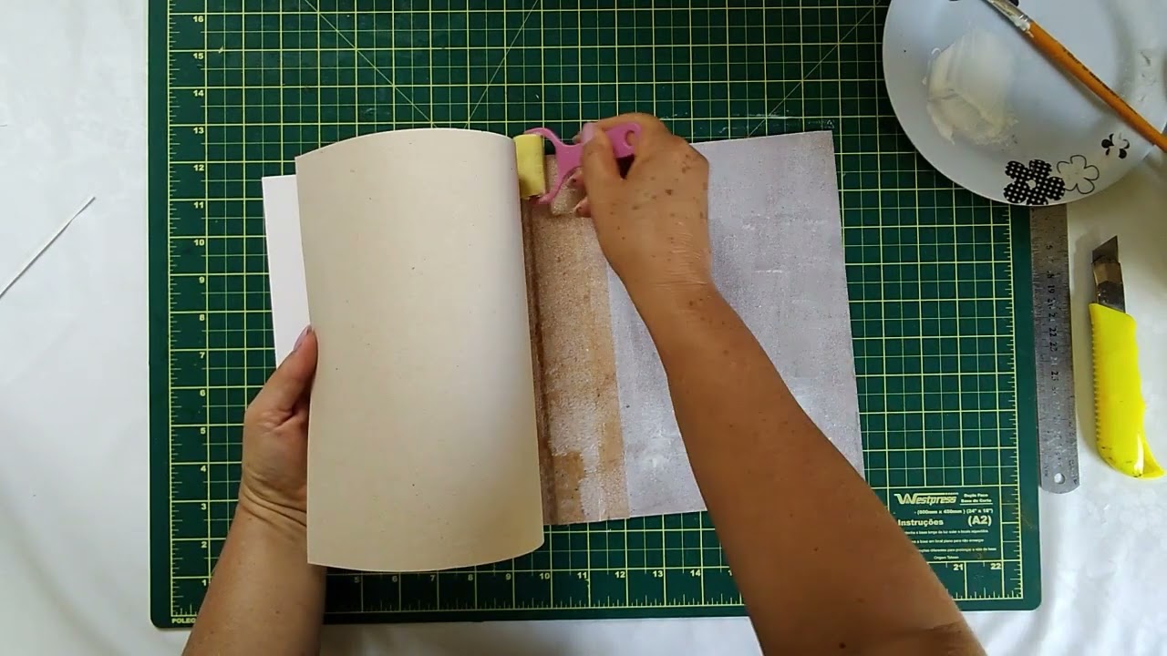 Como fazer capa de Bíblia em Cartonagem