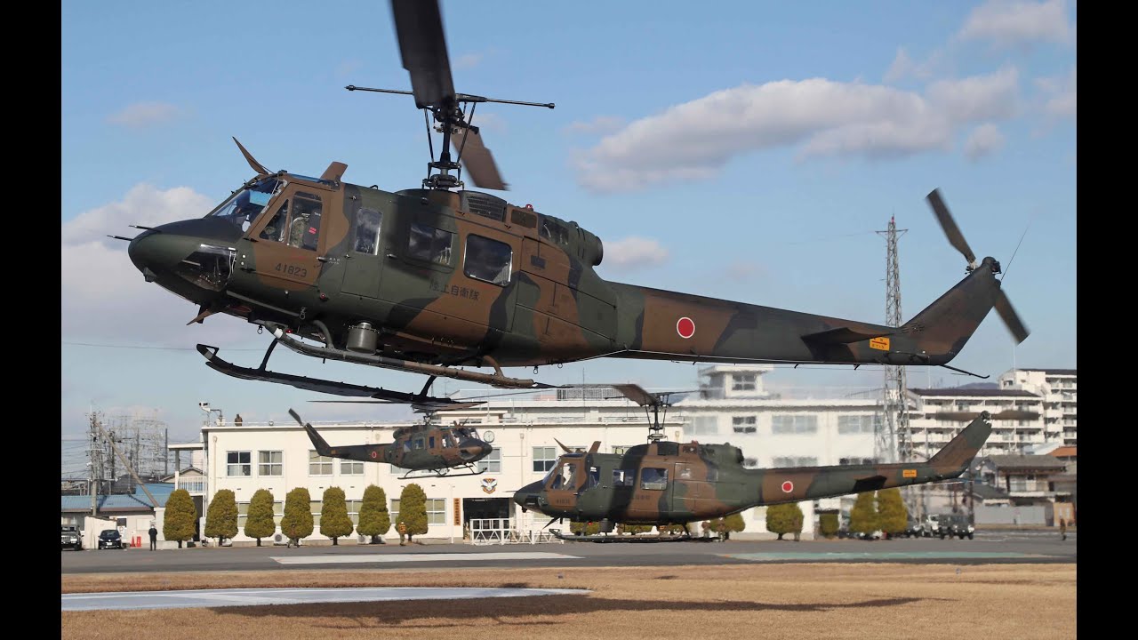 陸自ヘリが編隊飛行 中部方面航空隊 統一編隊飛行訓練 Youtube 陸自ヘリが編隊飛行 中部方面航空隊 統一編隊飛行訓練 Youtube