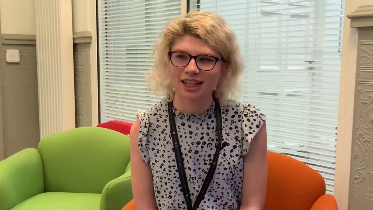 Lynsey Garrick   Modenr Apprentice