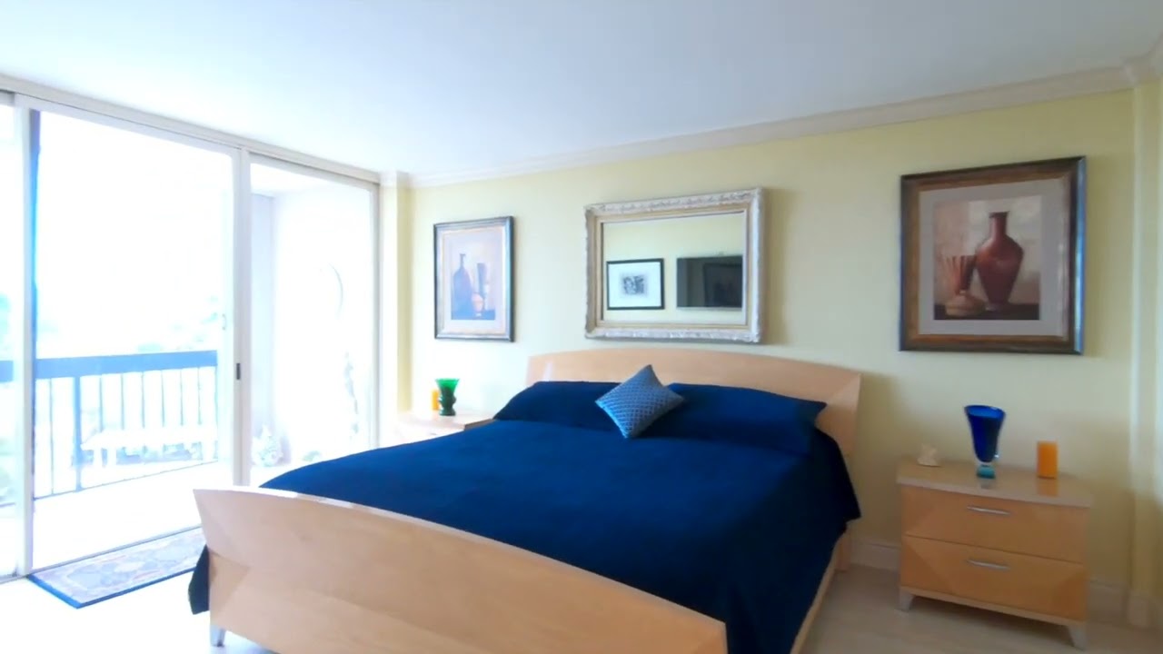 2425 Presidential Way Apt 403 West Palm Beach, FL 33401