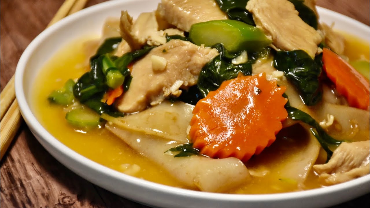 Lad Na or Lard Na Gravy Dish on Noodles or Rice YouTube