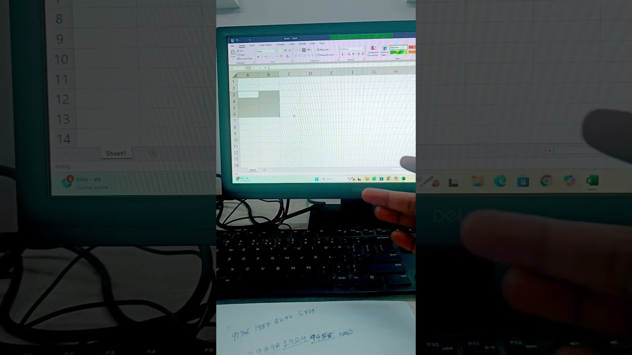 Type anything in Msexcel it will display same text repeatedly 