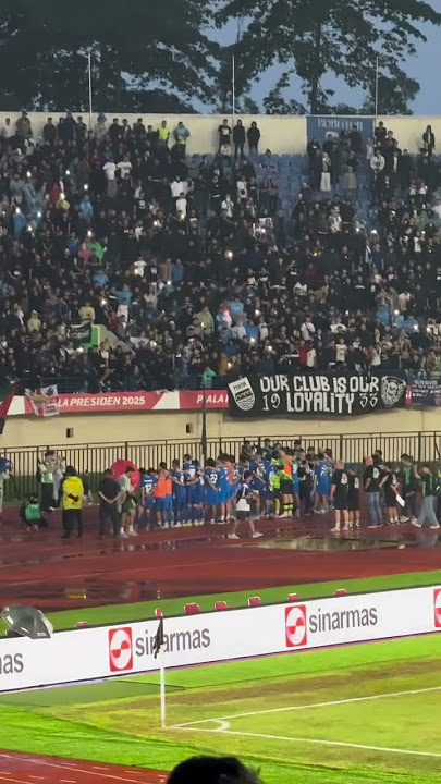 Chants : Dan Bandung, Bergema di stadion si jalak harupat setelah pertandingan PERSIB vs Port Fc