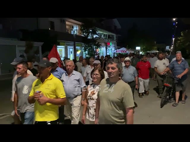Dita e 26-të e protestës në Divjakë – Banorët kundër shkrirjes së bashkisë, thirrje deputetëve...