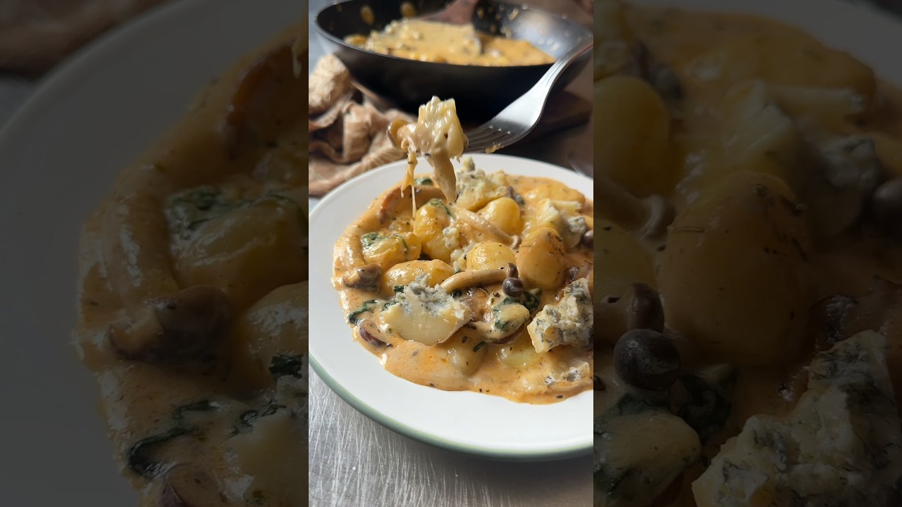 One-Pan Creamy Spinach, Gorgonzola & Mushroom Gnocchi – Comfort Food in 20 Minutes!   