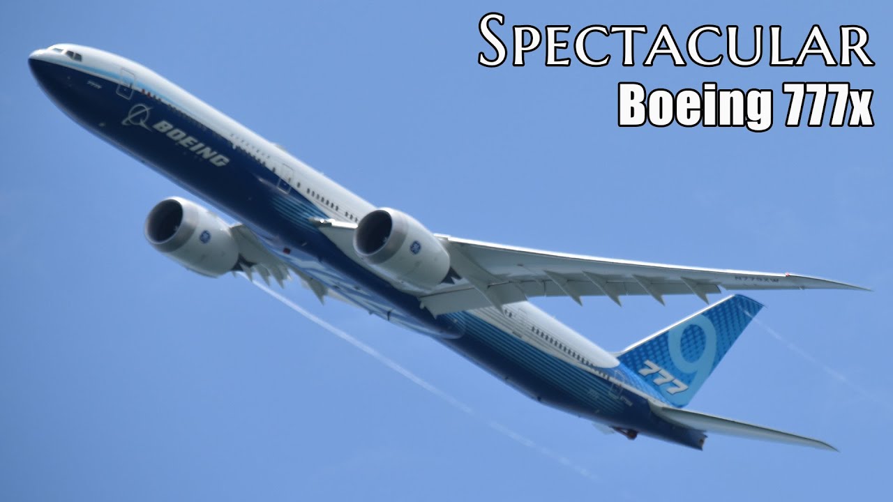 B 777x Incredible Flying Display at Singapore Airshow 2022