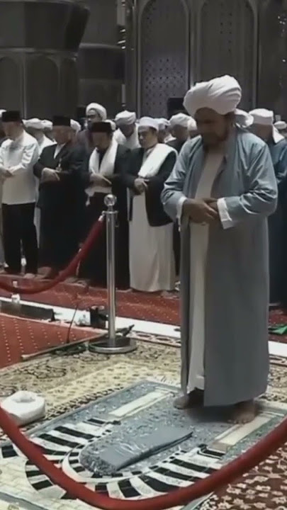Bacaan Surah Al Fatihah Habib Umar Bin Hafidz Waktu Jadi Imam Di Masjid Istiqlal Jakarta 🇮🇩