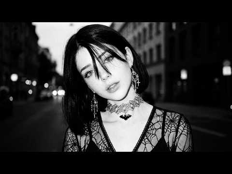 Ella Rey – Burn Gone// Gothic Rock, Post-Punk