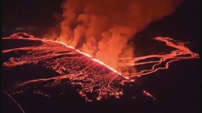 Erupting Iceland Volcano Forces Tourists To Evacuate