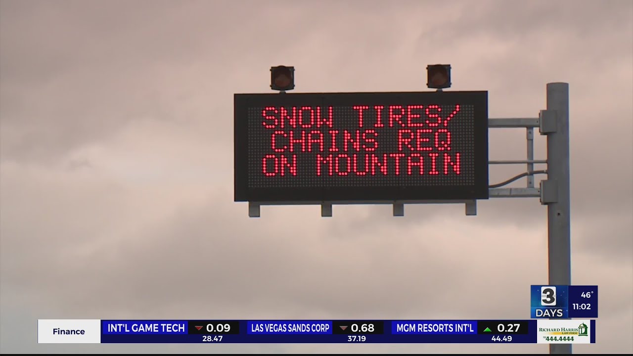 Las Vegans enjoy snow, deal with icy roads on Mt. Charleston