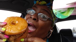 MUKBANG/ASMR: KFC CHICKEN & DONUTS, CHEWING GUM...By: JUICY TINGLES