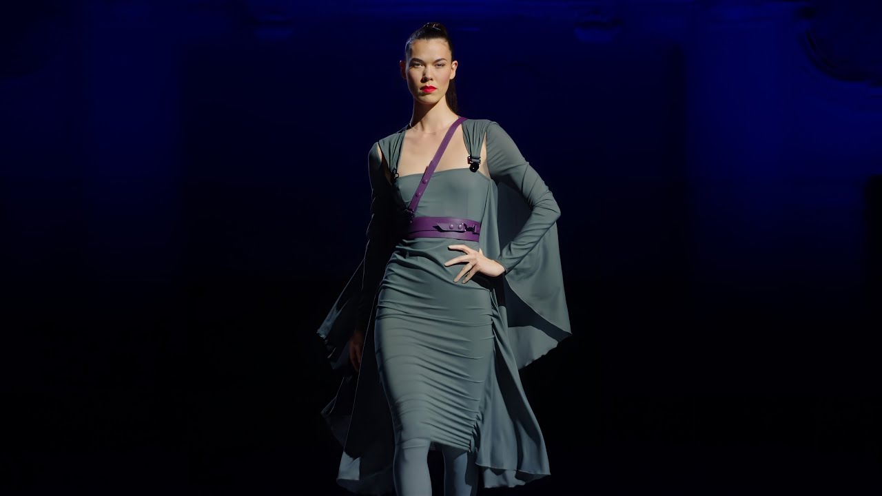Elegant Resistance by Julien Fournie, Paris Couture Fall/Winter 2023-24 | FashionTV | FTV