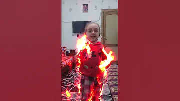 خلودة عم تحترق خوخة خلوده لانا اكسبلور تيك توك خلودة كوميديا Comedy Funny ضحك 