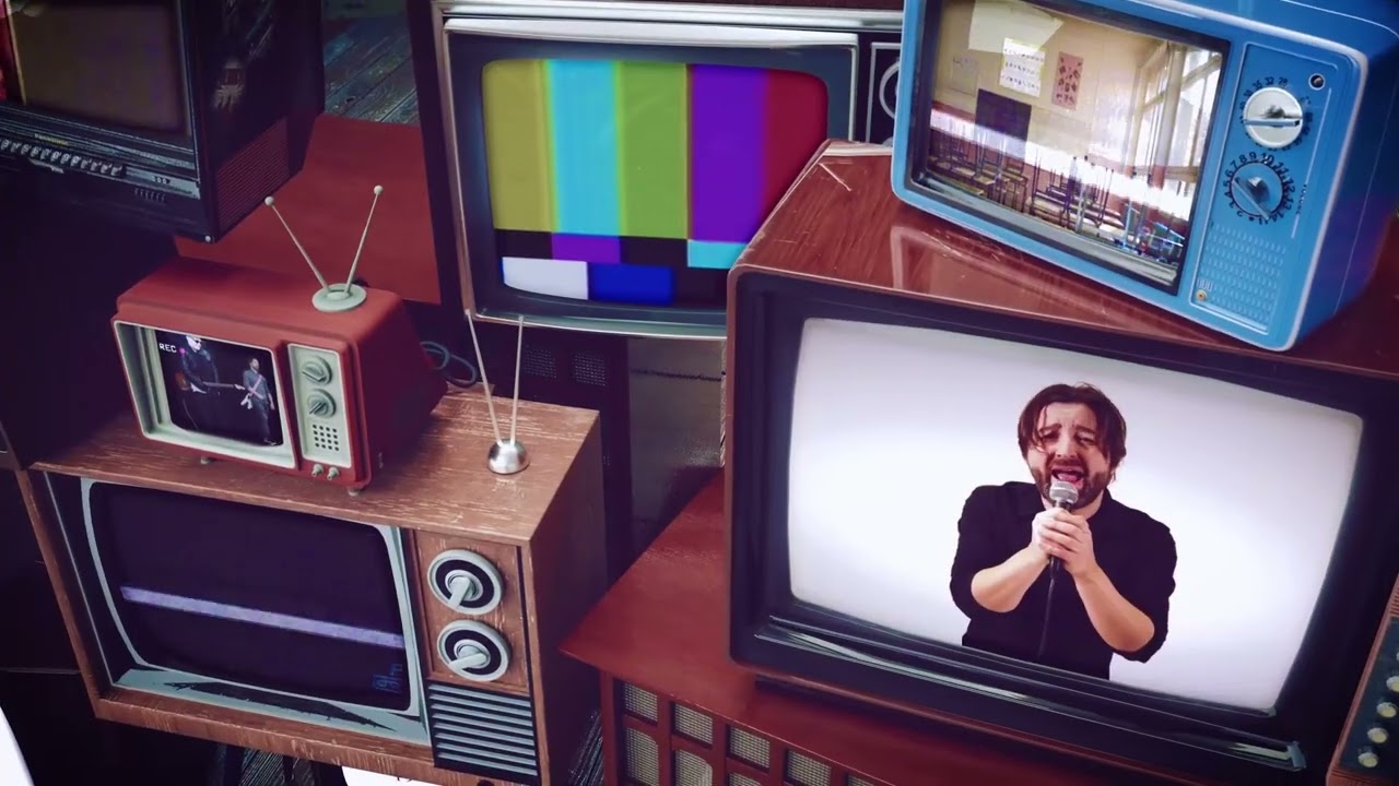 Cover Royale - Baby One More Time (Britney Spears Cover) - Official Video