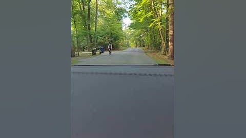 Tesla Autopilot performs well without lane markings  - 2018.28.5