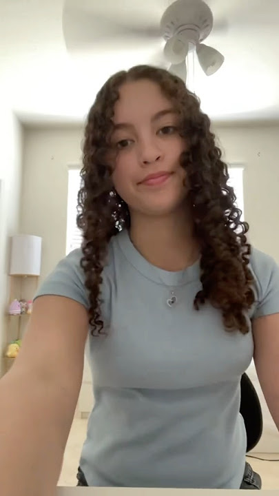Trying the Skala Shampoo and conditioner!! #shortsfeed #curlyhair #curly #skala #hairtexture