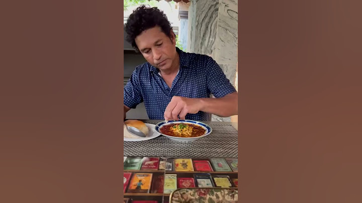 2.9Cr views | Sachin Tendulkar has Misal Pav for #breakfast सचिन तेंदुलकर का मिसल पाव ब्रेकफास्ट