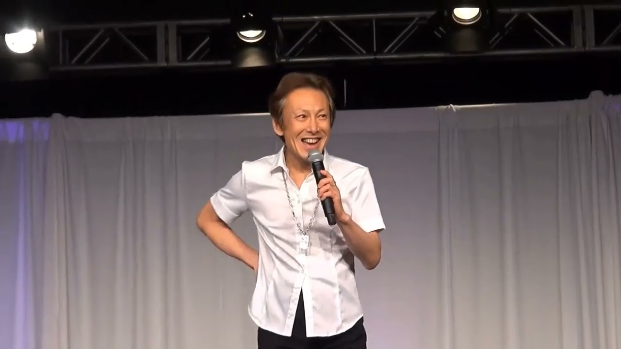 マイクトラブルあり ステージで英語スピーチ 堀川りょう 海外声優イベント アニメノース13年 アニメ声優の仕事 海外カナダ編 Ryo Horikawa Youtube