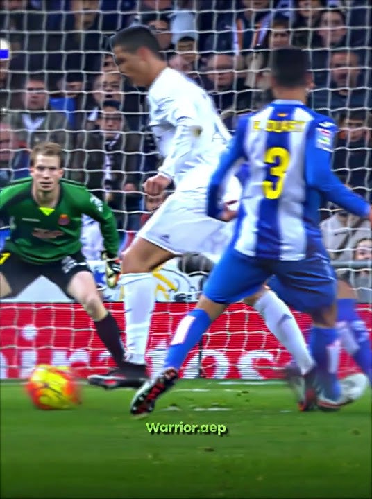 Ronaldo Solo Goal vs Espanyol🤩 #ronaldo #football #realmadrid #coach #reaction #viral