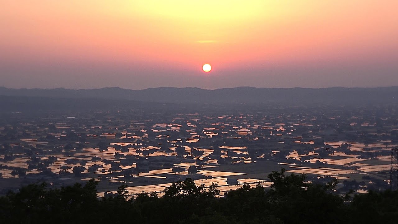 富山･砺波 散居村展望広場からの夕景 2023