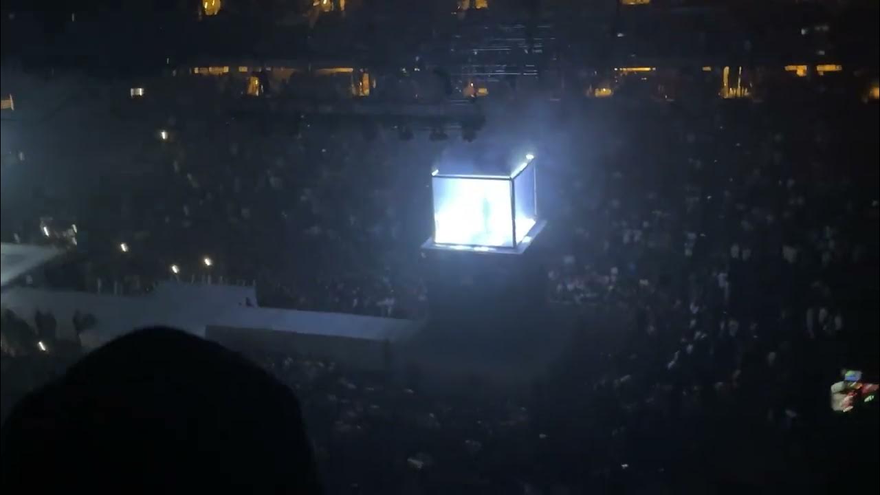 Mirror - Kendrick Lamar (Live at the Honda Center) - YouTube