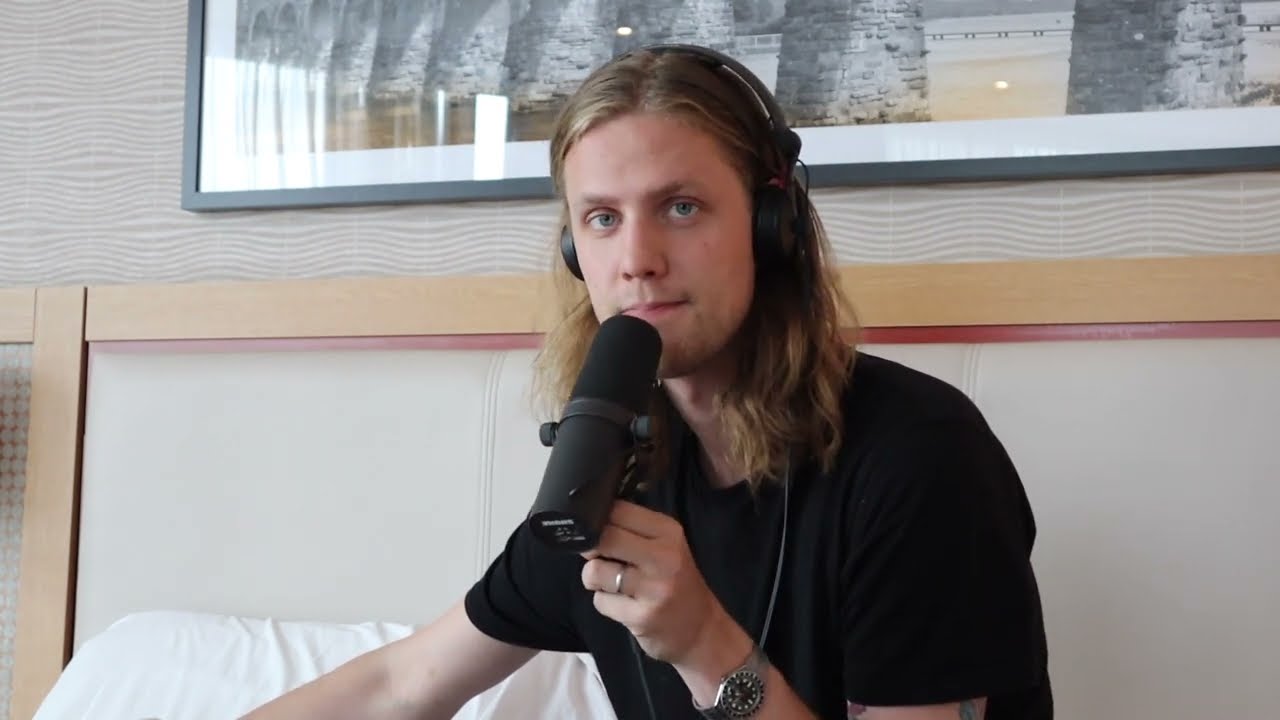 Daði Freyr - Party In The U.S.A. (Miley Cyrus cover)