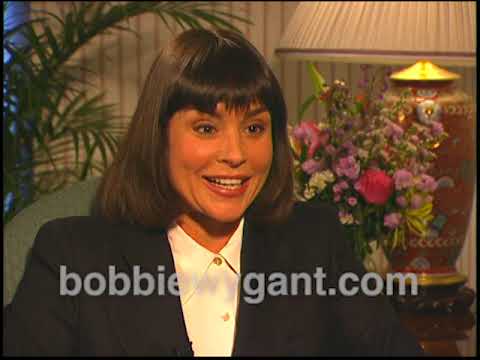 Video: Diane Venora: Biography, Career, Personal Life