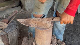 Knife Making | Forging A Powerful Cleaver From The Rusty Knife