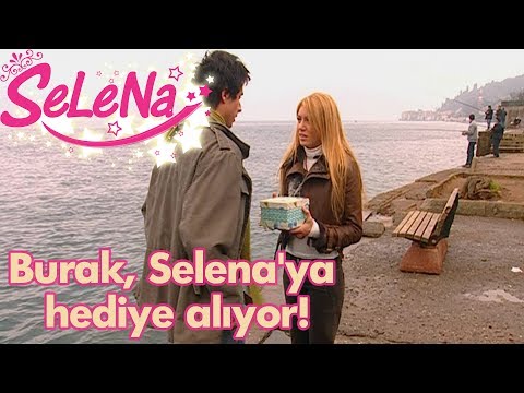 Burak, Selena'ya hediye alıyor!