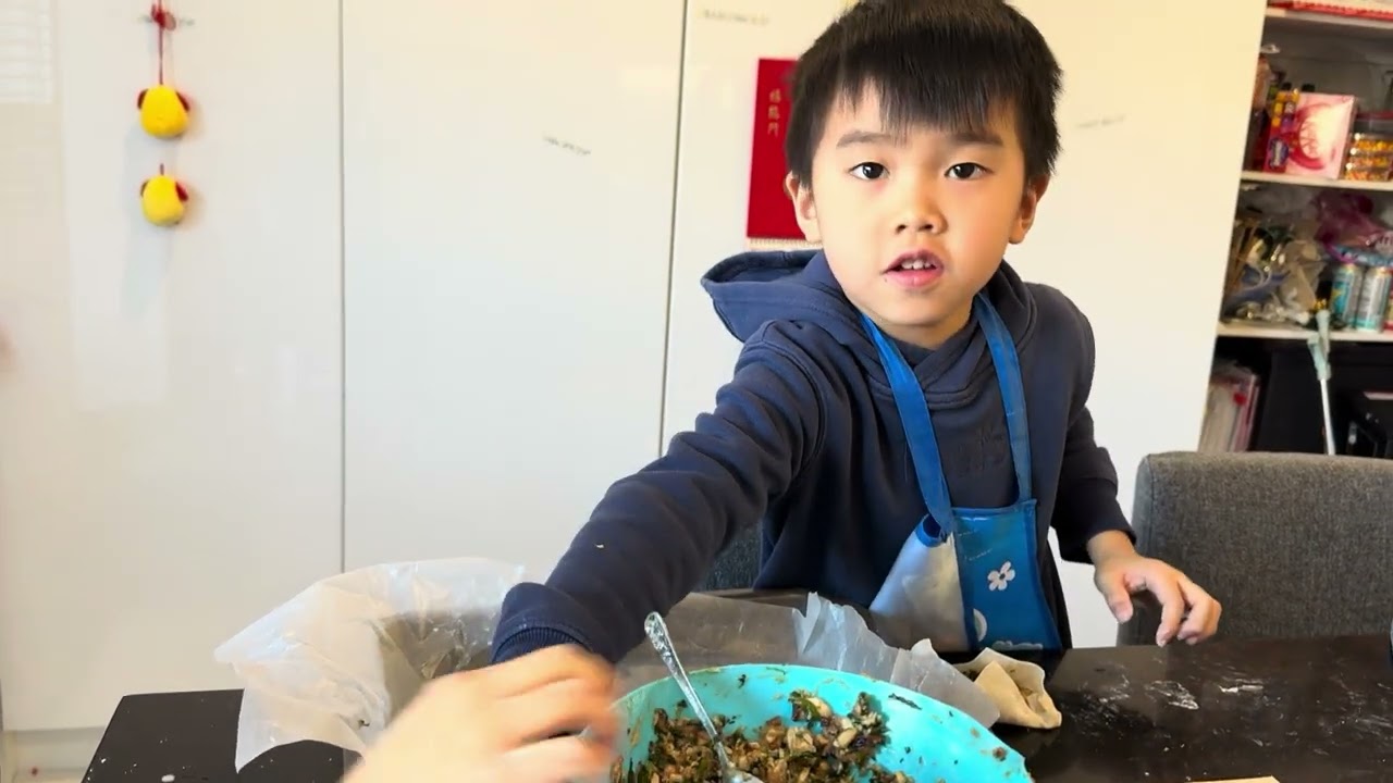 Ulrika and Ulani dumpling making
