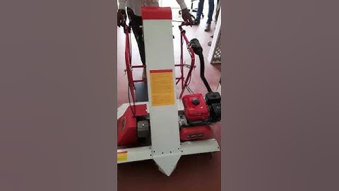 Automatic grain collector and bagging machine