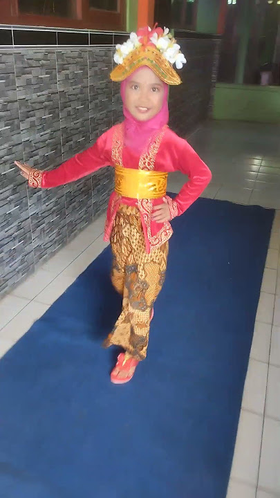 model #video #tiktok #anak #anakanak #pakaianadat