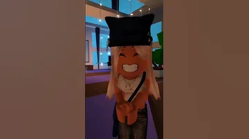 سماح لما تطلع من الحمام سماح و مريم Like Love 