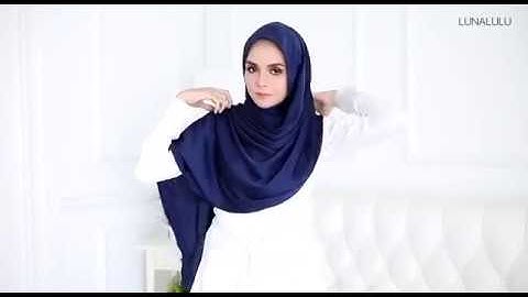 Lunalulu - Easy & Quick with our Inara Semi-Instant Satin Shawl