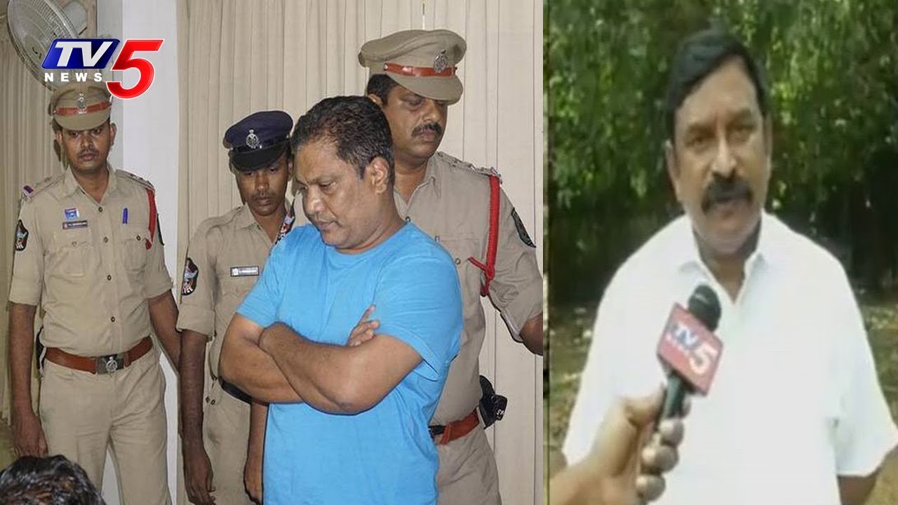 డిఎస్పి రవిబాబు వెనక ఉన్న రాజకీయనాయకులు ఎవరు..? | Politicians Behind DSP Ravi Babu..? | TV5 News