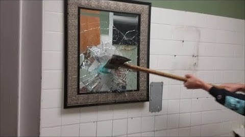 DESTROYING EVERYTHING IN SIGHT! Abandoned building demolition and destruction! (Vandalizing Legally)