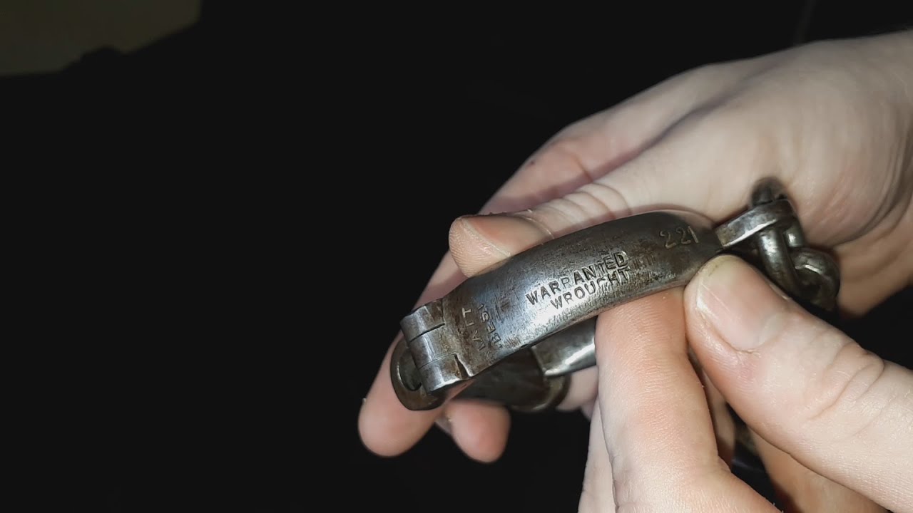 🚨🔗🇬🇧 HIATT BEST 104 British Police Darby Handcuffs ~1930 Still working! (Behind back demo also)