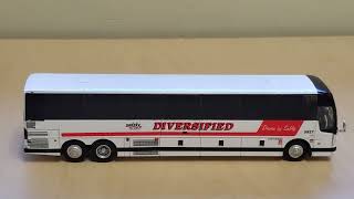 Iconic Replicas 1/87 Scale Prevost Tour Bus