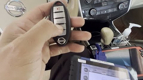 Hoe programmeer je een slimme startsleutel met Autel IM508 op een Nissan Altima AKL uit 2013?