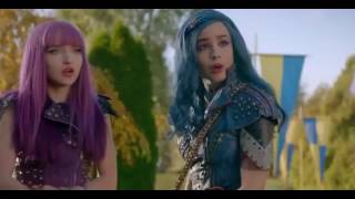 Descendants 2 MAL AND JAY HAVE A MOMENT