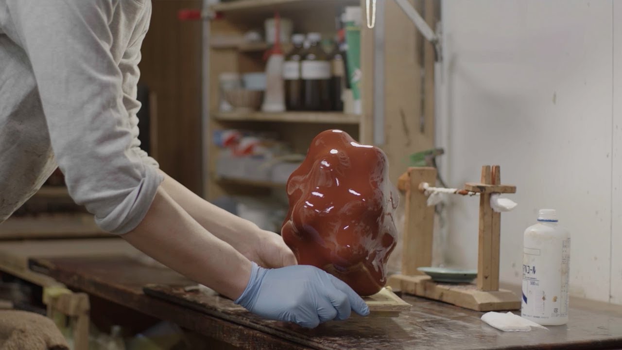 LOEWE FOUNDATION | Studio tour with Genta Ishizuka - YouTube
