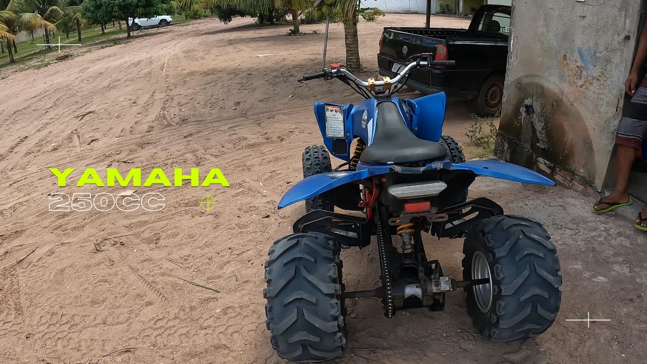 ANDANDO NO QUADRICICLO YAMAHA 250CC