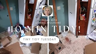 LET'S TIDY UP THIS KITCHEN A BIT! / TINY TIDY TUESDAY / HOARDER DECLUTTERS LIVE